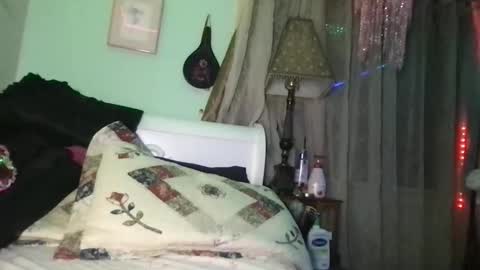 saraxcxo online show from 11.26.25