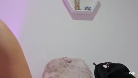 Snapshot of saray2312 chatting on 02.05.25 Saray  online show from 02.05.25