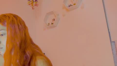 Saray  online show from 11.12.25