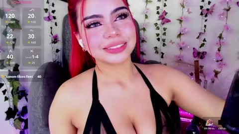 Snapshot of saray__jones chatting on 05.27.26 saray__jones online show from 05.27.26