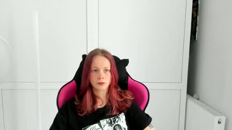 Snapshot of sareenadark_ chatting on 07.07.26 Hinata online show from 07.07.26
