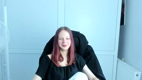 Snapshot of sareenadark_ chatting on 07.30.26 Hinata online show from 07.30.26