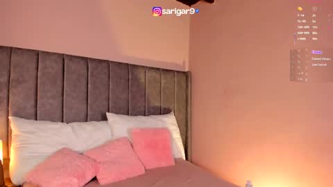 Sara Garcia online show from 10.10.25