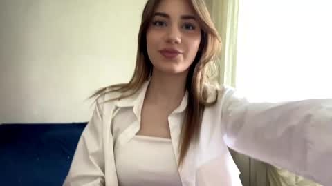 Snapshot of sarigerla chatting on 05.30.26 sarigerla online show from 05.30.26