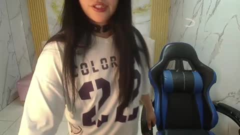 Sara  online show from 04.20.26