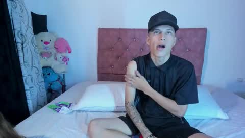  SARIYA Y ALEXIS  online show from 02.19.26