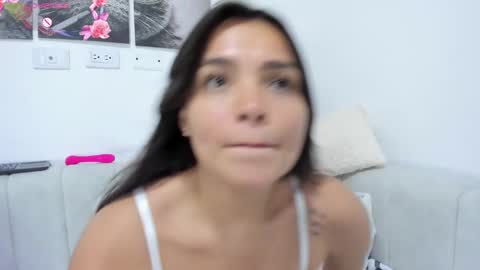 Snapshot of sarita_dolly chatting on 01.16.25 Sara Cute online show from 01.16.25