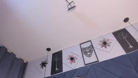 Sara  online show from 12.24.24