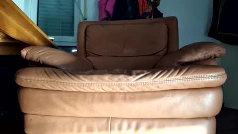 Snapshot of sasa11234 chatting on 10.02.25 SASA online show from 10.02.25