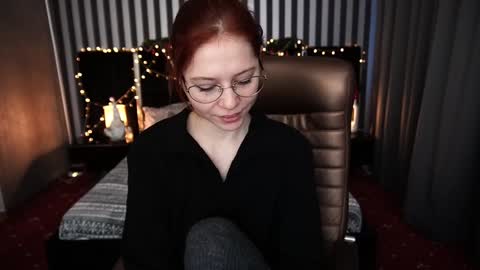 Snapshot of sasha_exclusive chatting on 01.02.25 Sasha Exclusive online show from 01.02.25