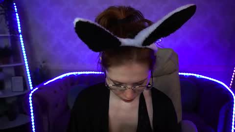 Snapshot of sasha_exclusive chatting on 01.20.25 Sasha Exclusive online show from 01.20.25