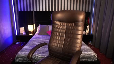 Snapshot of sasha_exclusive chatting on 01.23.25 Sasha Exclusive online show from 01.23.25