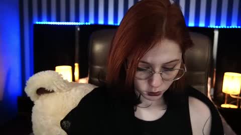 Snapshot of sasha_exclusive chatting on 02.24.25 Sasha Exclusive online show from 02.24.25