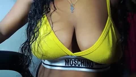 sashabreck1 online show from 04.21.26