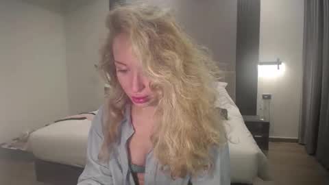 Sasha online show from 03.04.26