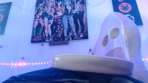 Snapshot of sashayscott chatting on 02.22.25 Onlyfans nataliaclaus online show from 02.22.25