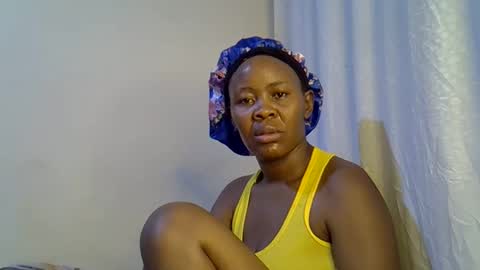 sassy_bella online show from 09.13.25