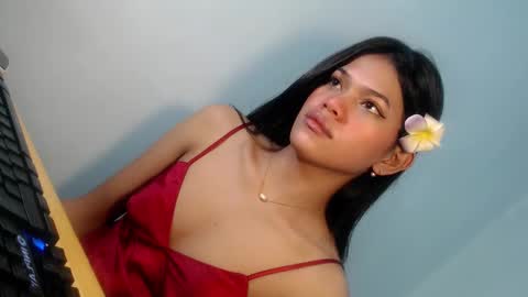 Snapshot of sassy_monie chatting on 01.09.25 sassy_monie online show from 01.09.25