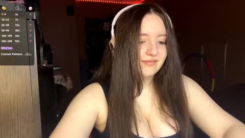 Marmulka or Mary online show from 10.27.25