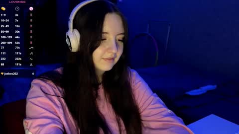 Marmulka or Mary online show from 11.18.25