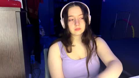 Marmulka or Mary online show from 12.15.25