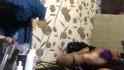 Snapshot of sassybaby1998 chatting on 02.16.25 Princess online show from 02.16.25