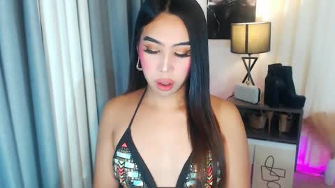 Snapshot of sassynamix chatting on 06.18.26 sassynamix online show from 06.18.26