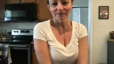 sassynsweetmilf online show from 03.20.26