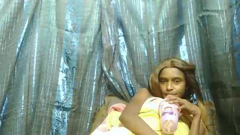 Snapshot of sassyxindian chatting on 04.24.26 sassyxindian online show from 04.24.26