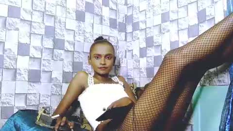 Snapshot of sassyxindian chatting on 05.13.26 sassyxindian online show from 05.13.26