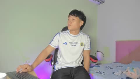 Evans Williams online show from 03.06.25