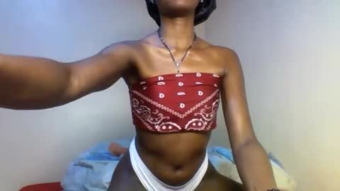 Snapshot of sasy_tina chatting on 03.04.26 Tina online show from 03.04.26