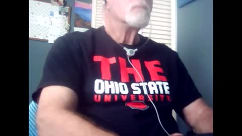 Snapshot of satyr64 chatting on 10.18.25 satyr64 online show from 10.18.25