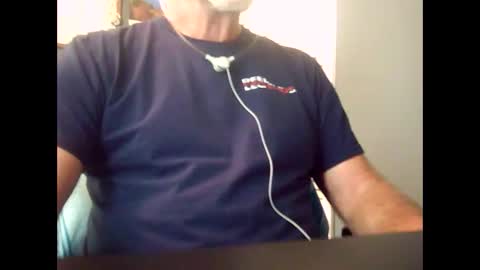 Snapshot of satyr64 chatting on 11.04.25 satyr64 online show from 11.04.25