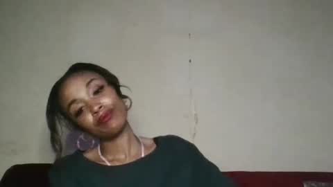 Snapshot of saucy_shanice chatting on 07.25.26 Shaniiice online show from 07.25.26
