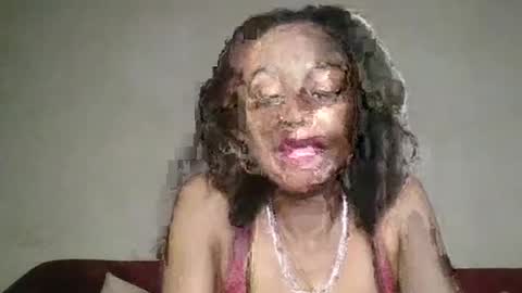 Snapshot of saucy_shanice chatting on 07.28.26 Shaniiice online show from 07.28.26