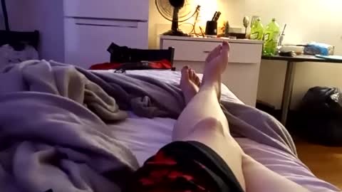 Snapshot of saucybear666 chatting on 12.09.24 SnowBunny online show from 12.09.24