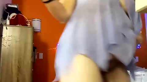 Snapshot of saucybear666 chatting on 12.21.24 SnowBunny online show from 12.21.24