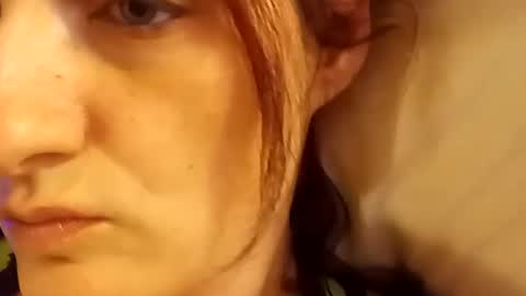 Snapshot of saucybear666 chatting on 02.19.25 SnowBunny online show from 02.19.25