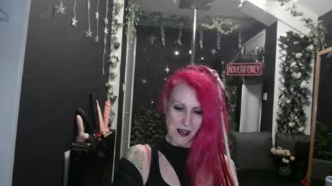 SaucySky online show from 02.24.26