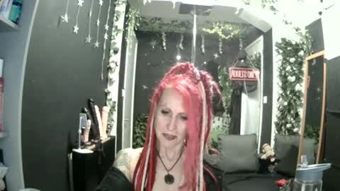 Snapshot of saucysky chatting on 05.20.26 SaucySky online show from 05.20.26
