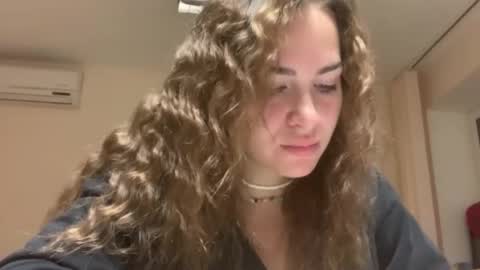 Snapshot of saundrayeeloy chatting on 09.17.25 Martha online show from 09.17.25
