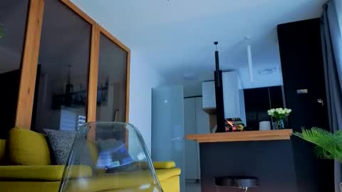 Snapshot of savagebaby21_ chatting on 11.29.25 Wild influence online show from 11.29.25