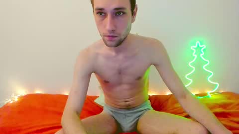 Snapshot of savak_hottie chatting on 01.13.25 Savak Laakem online show from 01.13.25