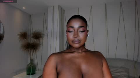 S a v a n n a h  online show from 06.03.26