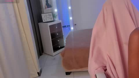 Snapshot of savannahwildee chatting on 02.06.25 Savannahwildee online show from 02.06.25