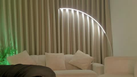 Snapshot of savannahwildee chatting on 09.20.25 Savannahwildee online show from 09.20.25