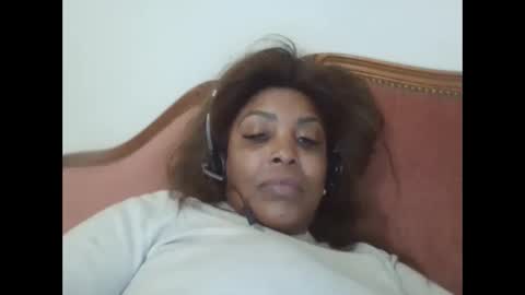 Snapshot of savonsex chatting on 02.24.25 savonsex online show from 02.24.25