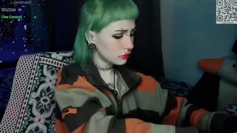 pronoun she. name Mary. age 21. online show from 03.10.26