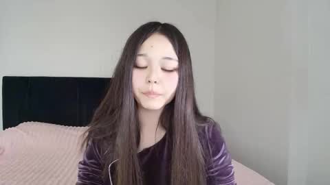 Snapshot of sayanimo chatting on 04.29.26 Saya online show from 04.29.26